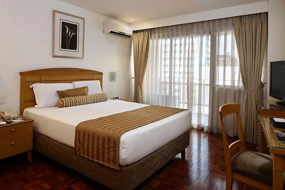 Manila Lotus Hotel