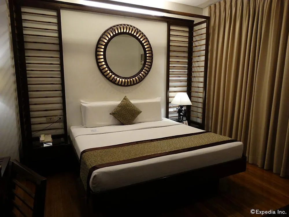 Manila Lotus Hotel