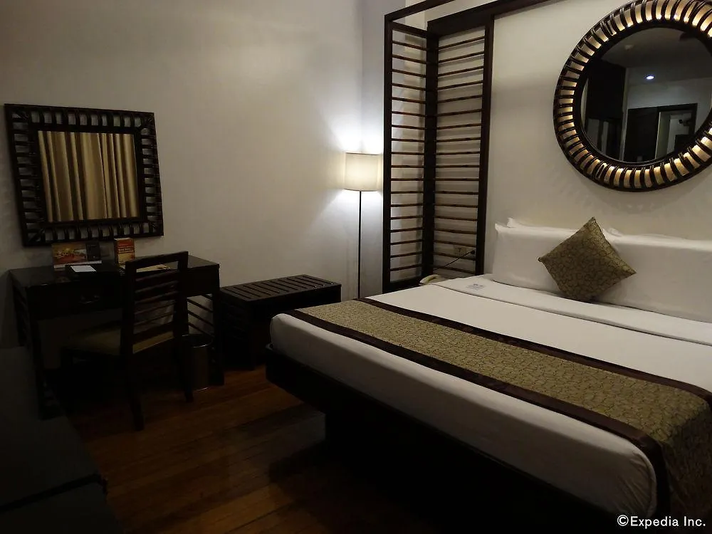 Manila Lotus Hotel
