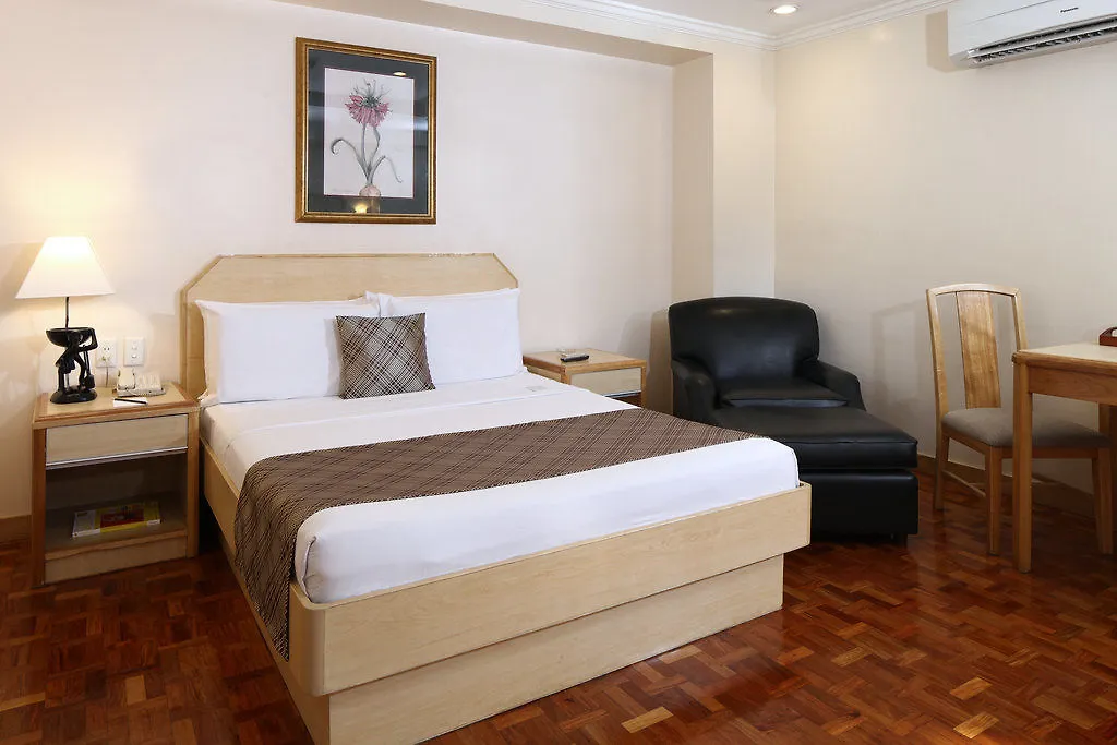 Manila Lotus Hotel